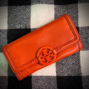 Tory Burch Wallet